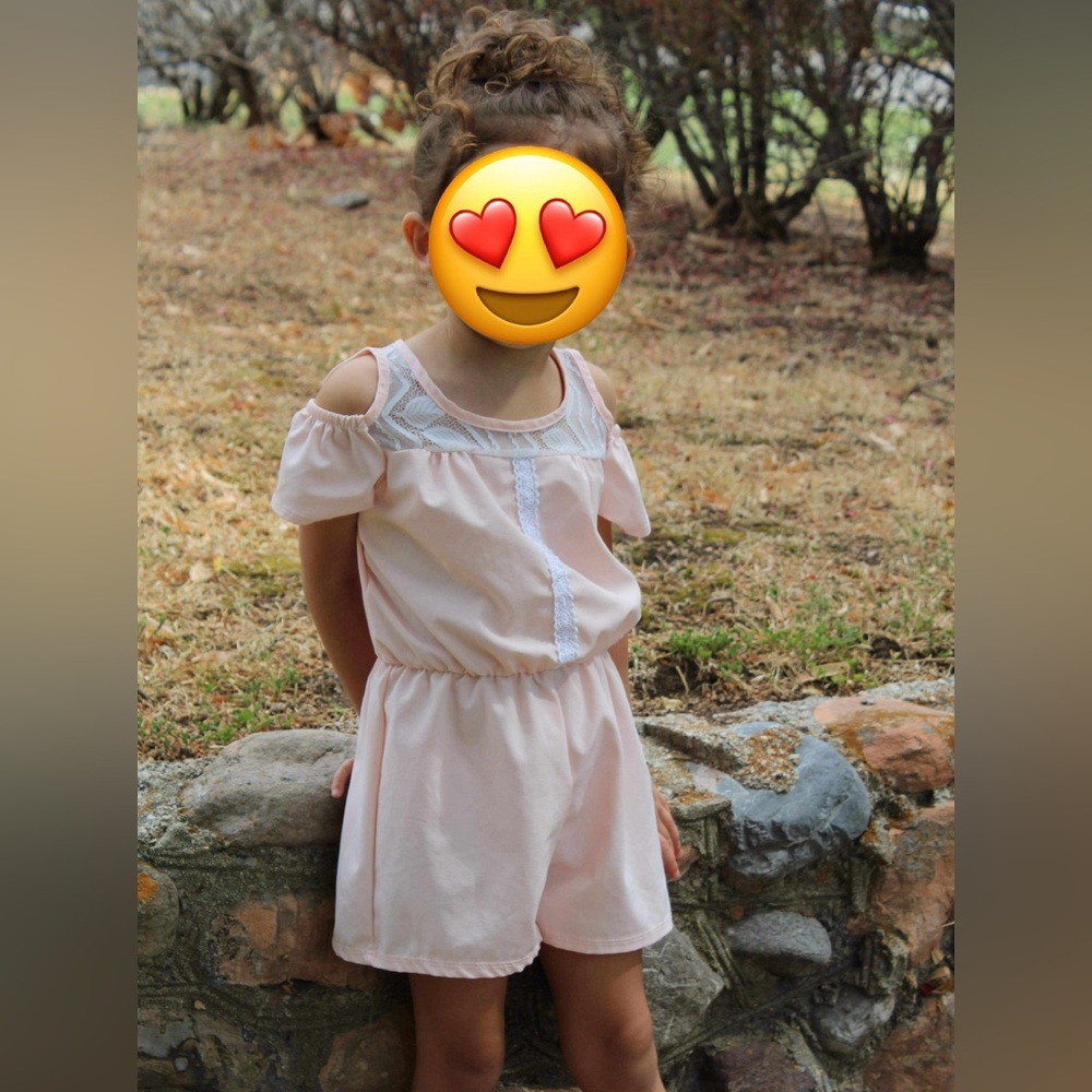 Open shoulder romper - Picture 5 of 5